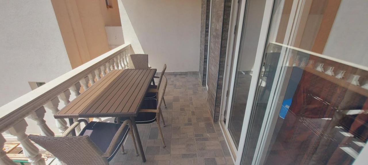 Apartmani Andrija Živogošće Екстериор снимка